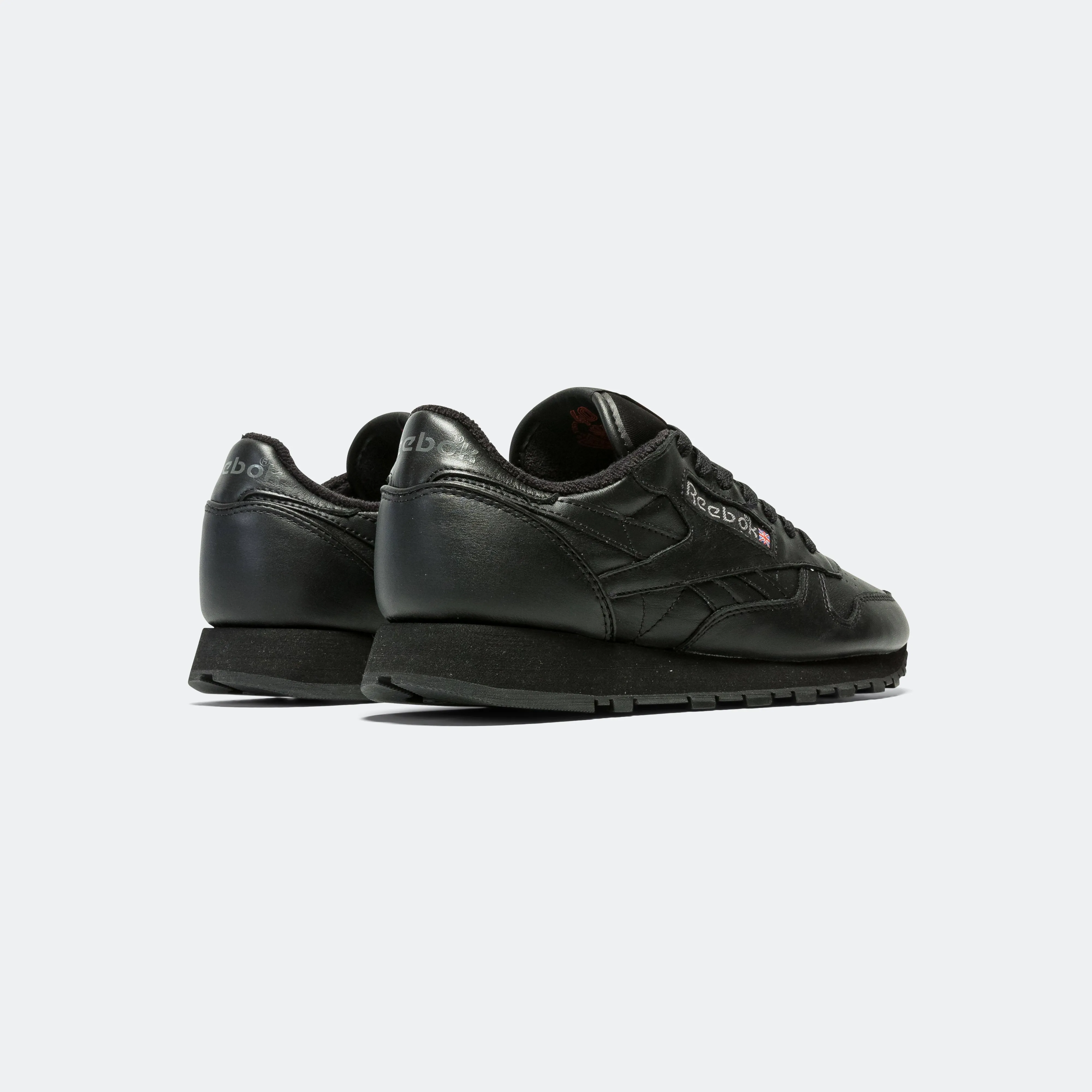 Classic Leather - Black/Black