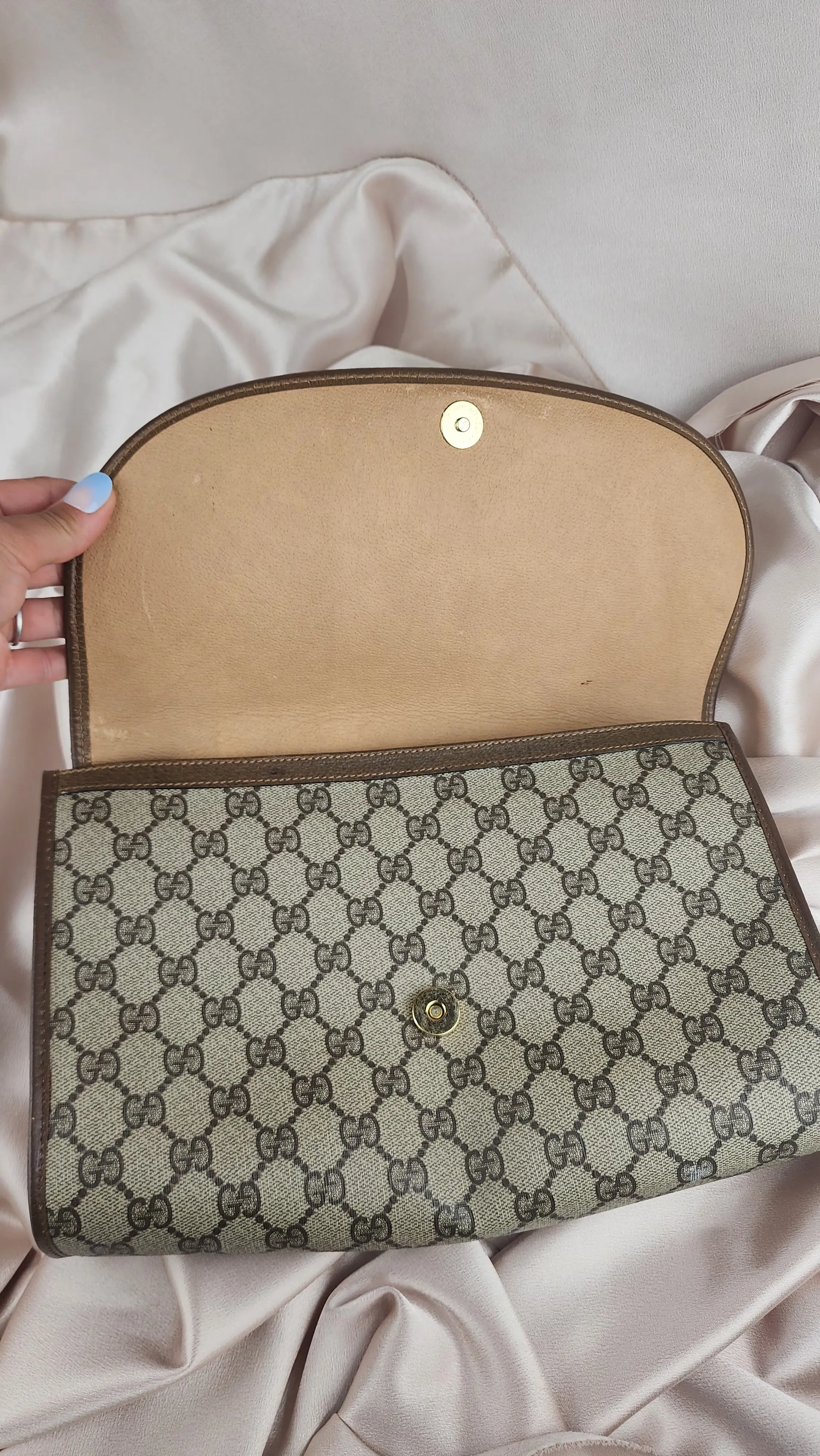 Gucci GG Supreme Sherry Line Large Clutch - 791