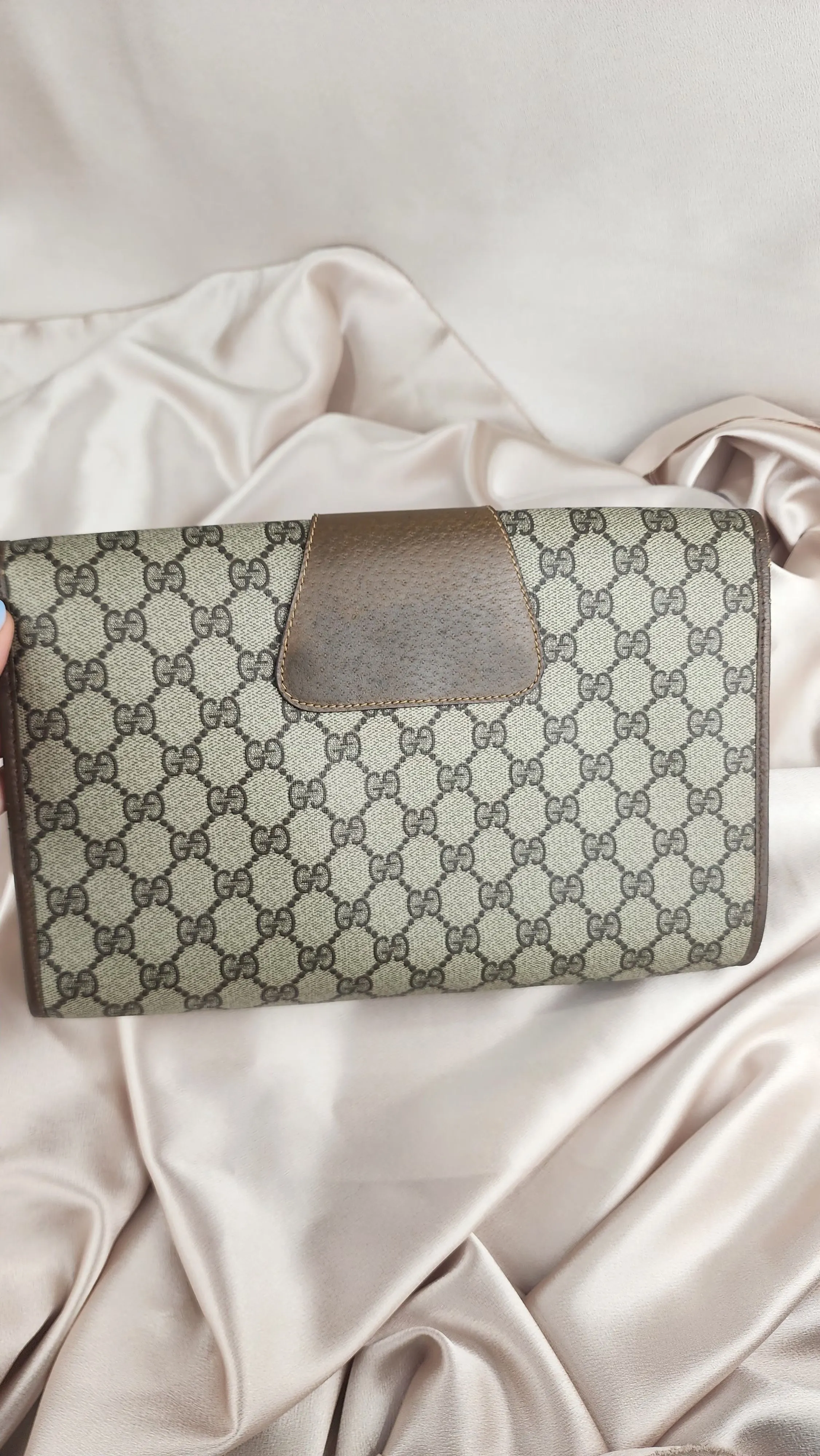 Gucci GG Supreme Sherry Line Large Clutch - 791