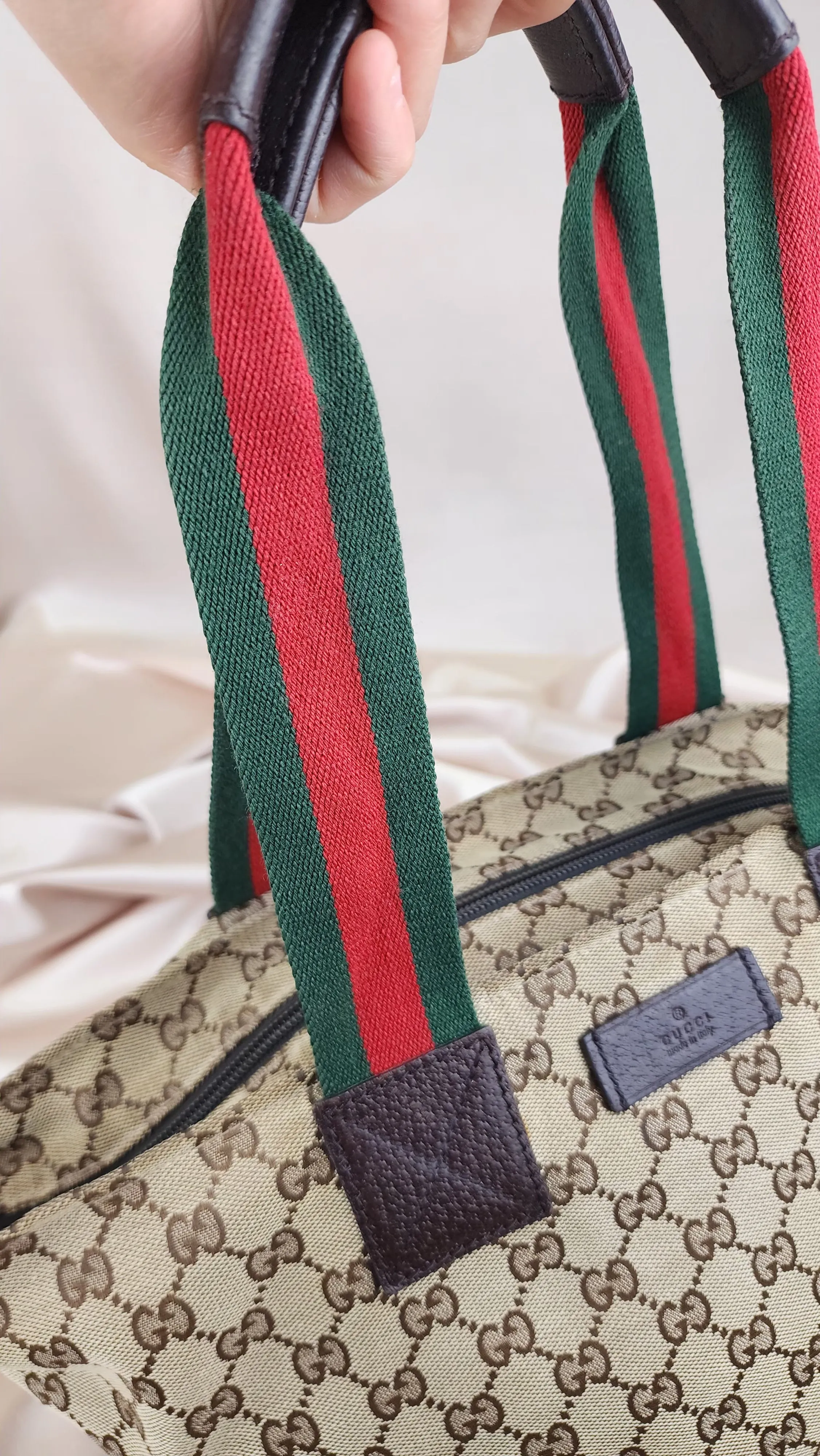 Gucci Supreme Sherry Line Tote