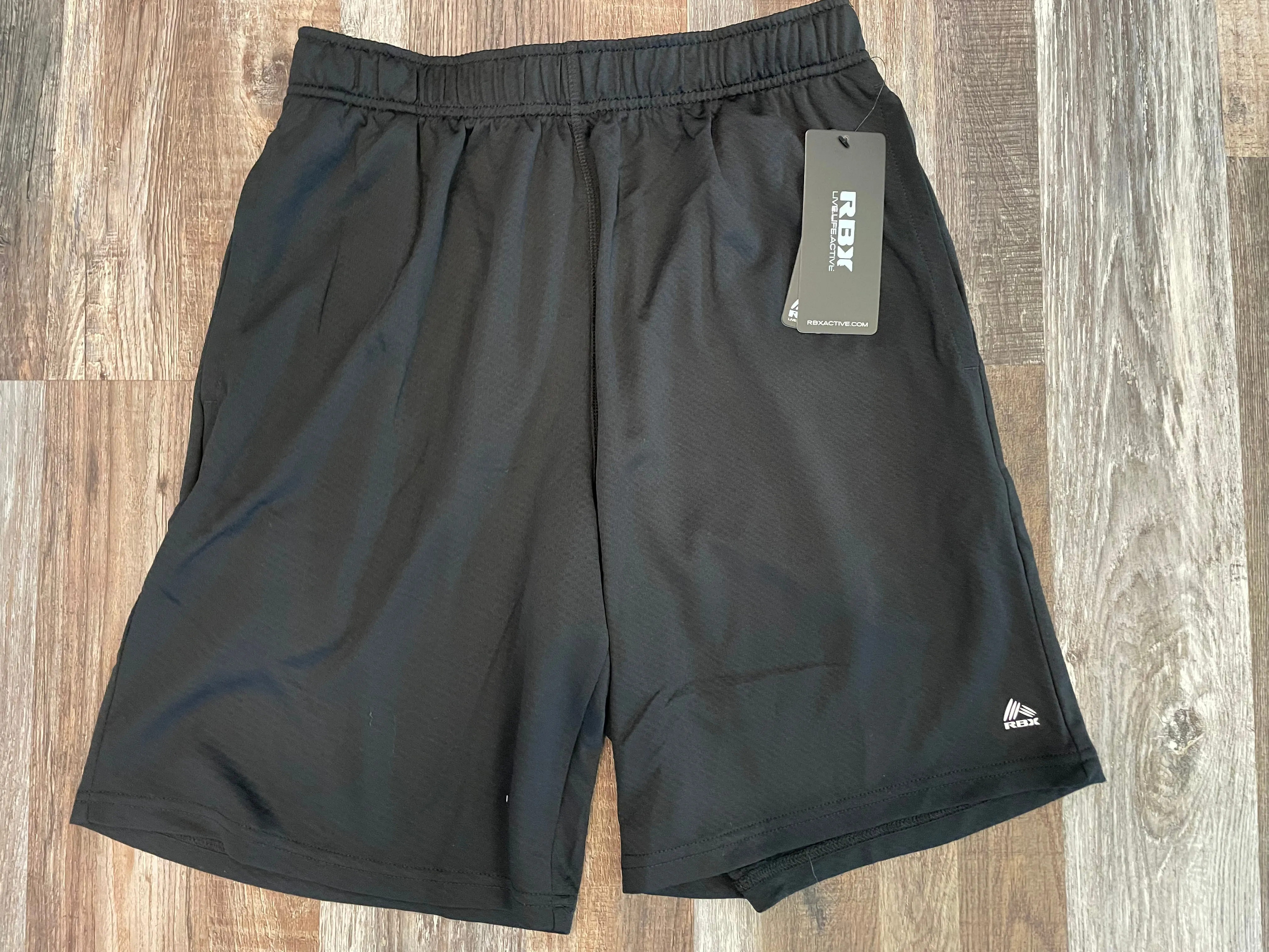 Reebok NEW!! Black Training Shorts 9” inseam Mens size Medium